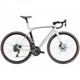 2025 Trek Madone SL 6 Gen 8 Road Bike